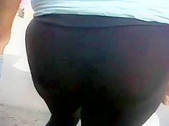 culo tremendo en lycra