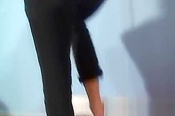facestanding trampling 2