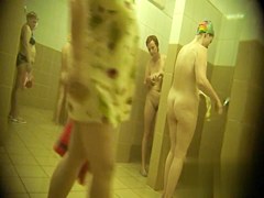 in public pool showers 443
