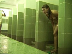 in public pool showers 671