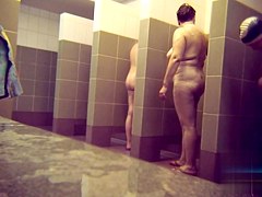 in public pool showers 773