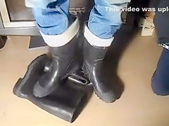nlboots - trampling rubber boots