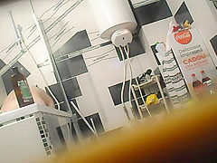 spy Step mom bath