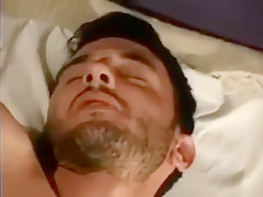 super beau footballer essaie le sexe gay