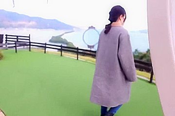 京都の海で野外露出t゙ート!興奮した変態彼女は手コキフェラで早漏m男の精子をごっくんしちゃいました Japanese Amateur teen 18+ Outdoor Sex In Public Sea
